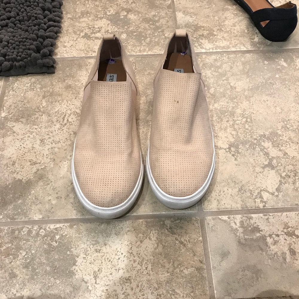 Steve Madden Slip On Sneakers